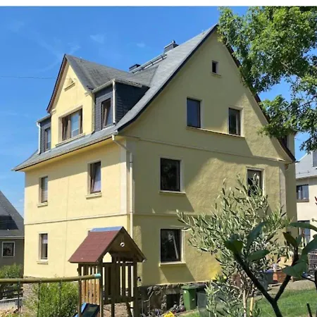 Apartment Am Balkon Des Erzgebirges